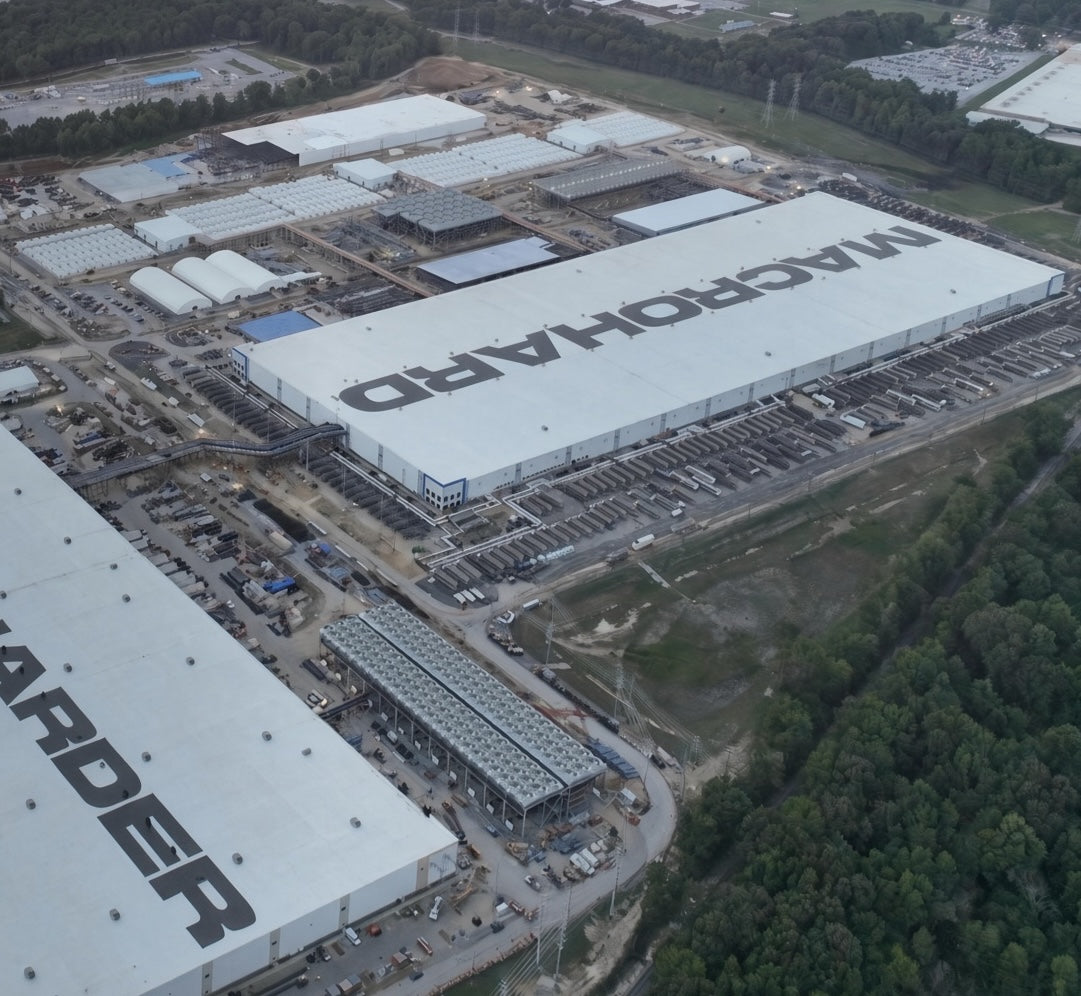 SpaceX CFO Bret Johnsen 在 Goldman Sachs Communacopia 大会现场(图片来源:BASENOR 新闻室转引现场照片)